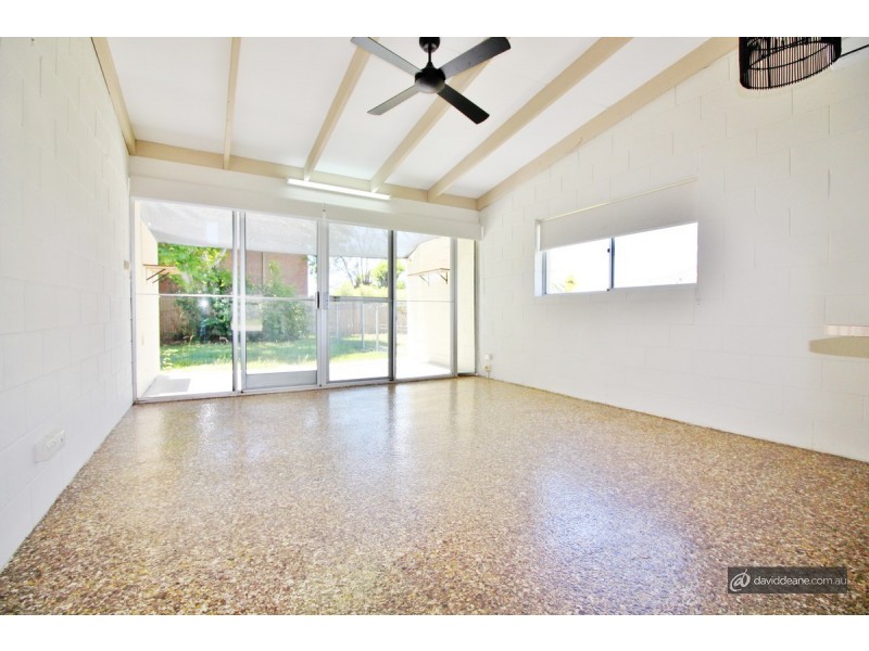 1/39 Harvey Street, Strathpine QLD 4500