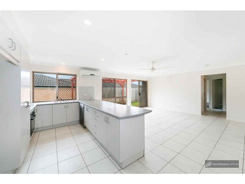 7 Northampton Court, Kallangur QLD 4503