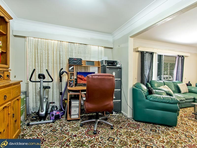 2 Bateman St, Strathpine QLD 4500