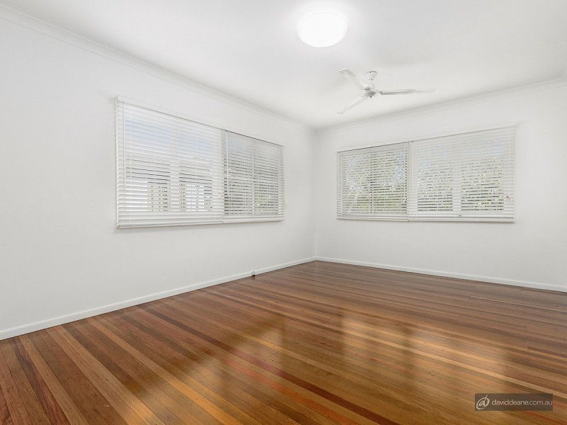 18 Wirraway Street, Strathpine QLD 4500