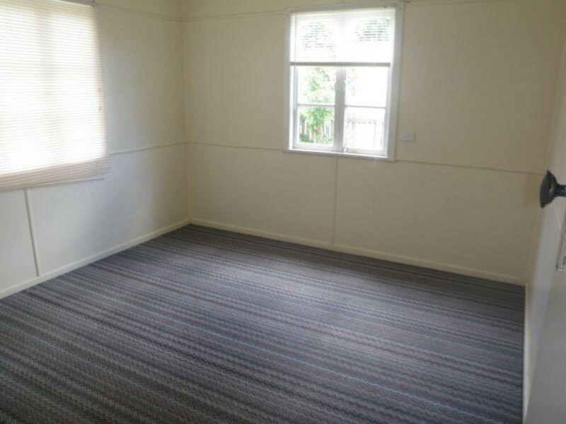 10 Windrest Street, Strathpine QLD 4500