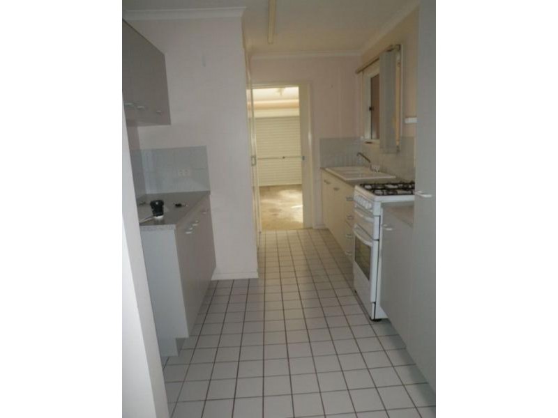 24 Smith Court, Brendale QLD 4500