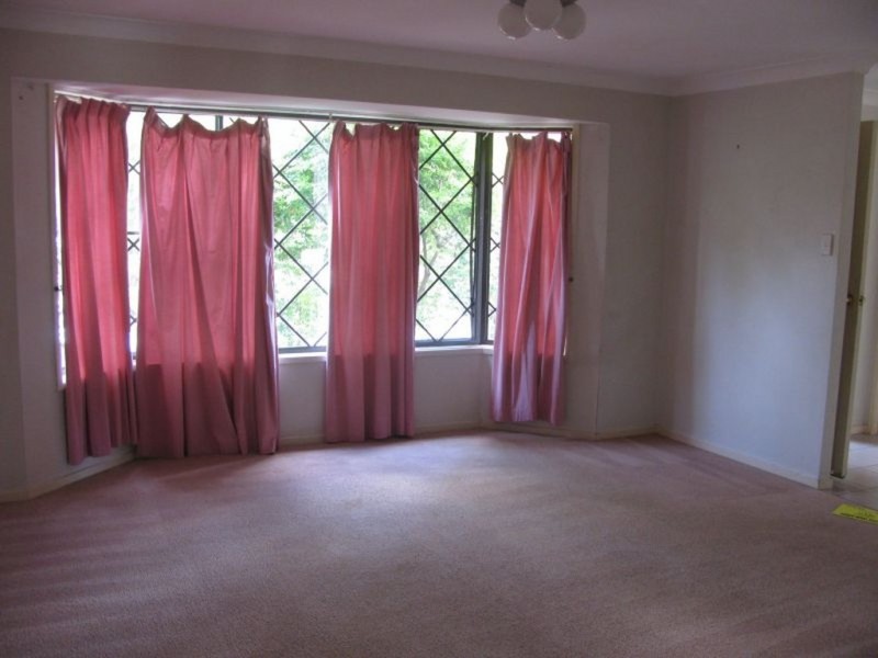 50 Beeville Road, Petrie QLD 4502