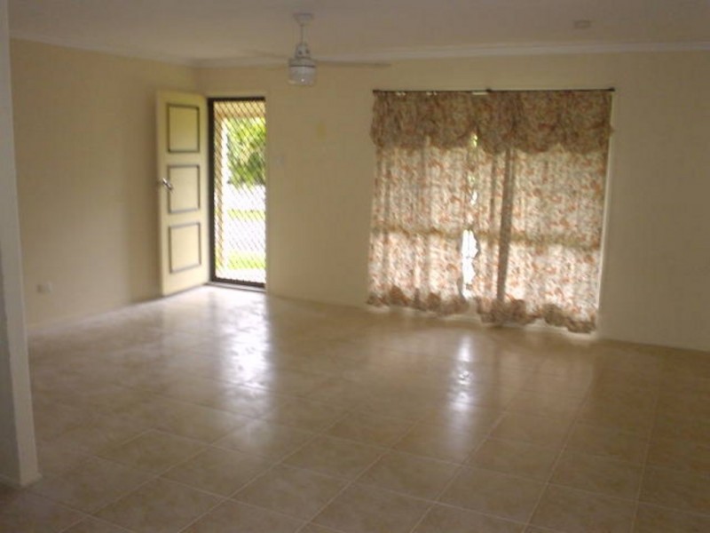 18 Alpha Street, Kallangur QLD 4503