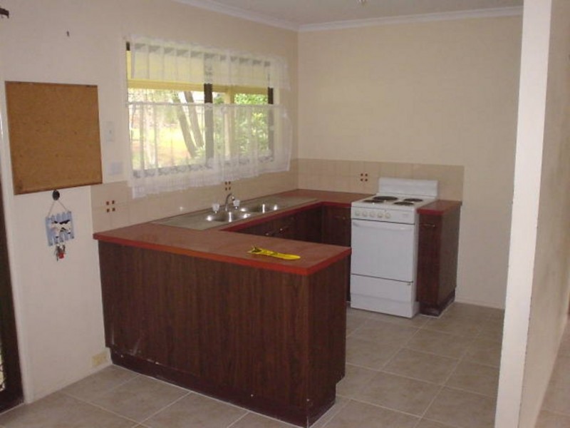 18 Alpha Street, Kallangur QLD 4503