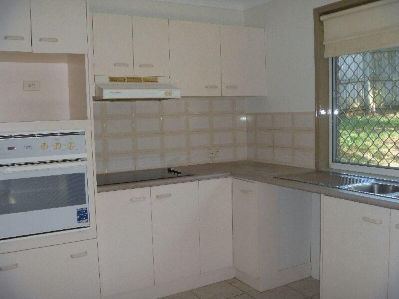 4 Byron Crt, Kallangur QLD 4503