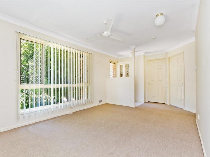 2 Byron CourT, Kallangur QLD 4503