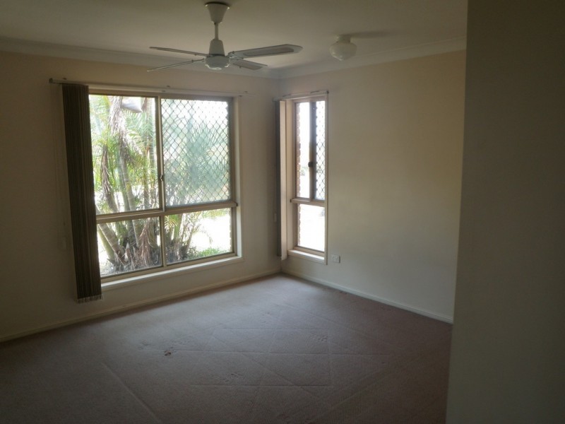 11 Lemonwood Drive, Kallangur QLD 4503