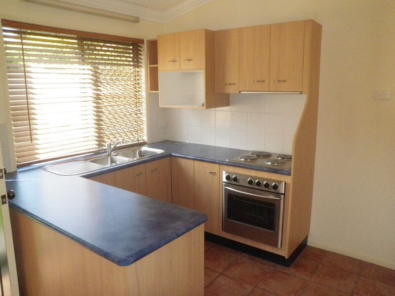 2/69 Frenchs Road, Petrie QLD 4502