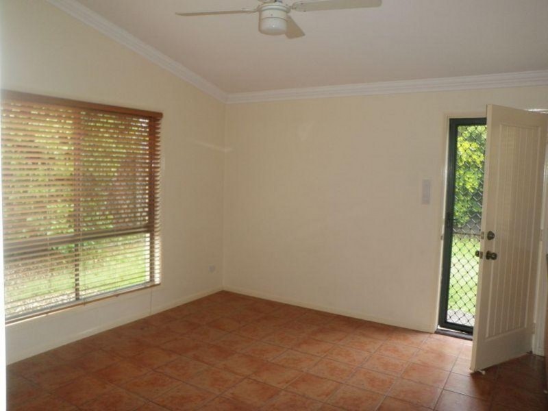 2/69 Frenchs Road, Petrie QLD 4502