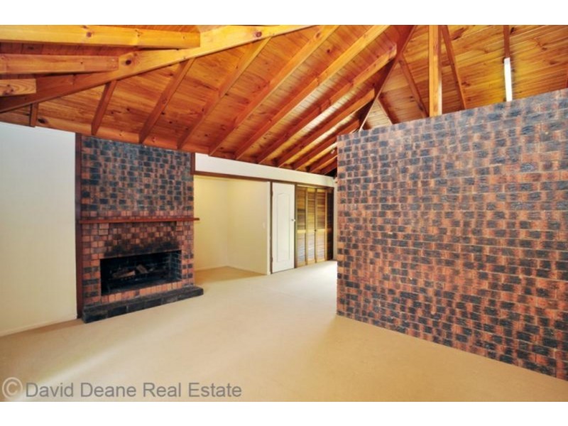 21 Pymble Ave, Petrie QLD 4502