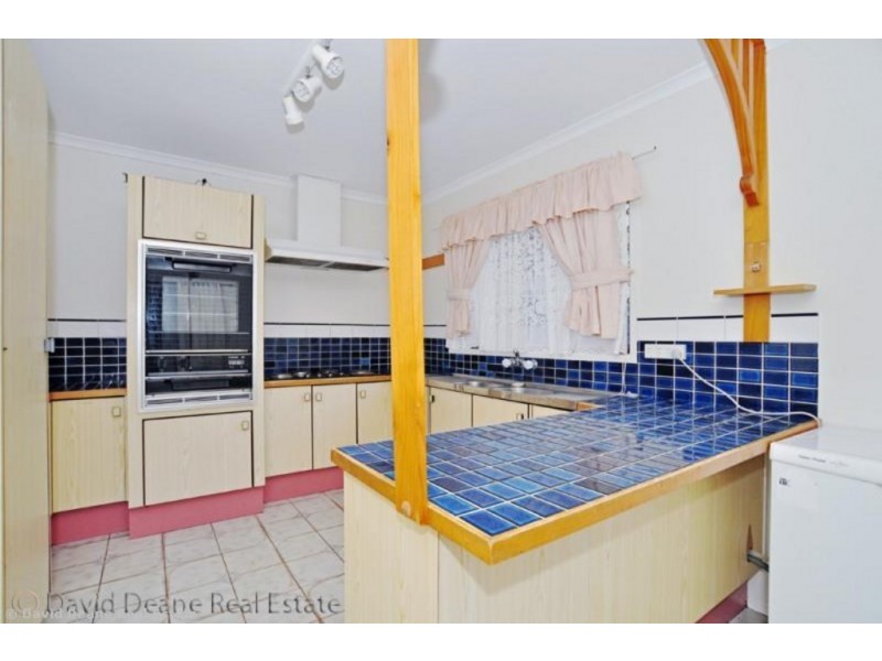 1 Colonial Drive, Lawnton QLD 4501