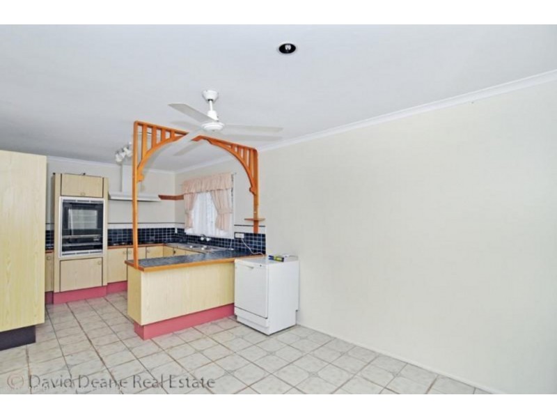 1 Colonial Drive, Lawnton QLD 4501