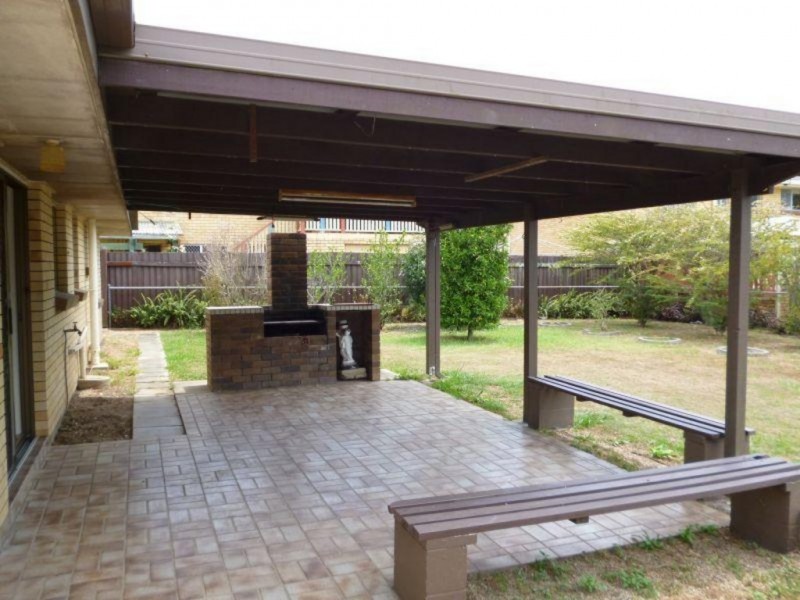 28 Jilloong Street, Strathpine QLD 4500