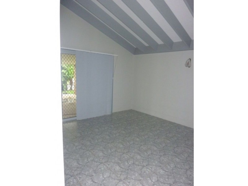 80 Rue Montaigne, Petrie QLD 4502