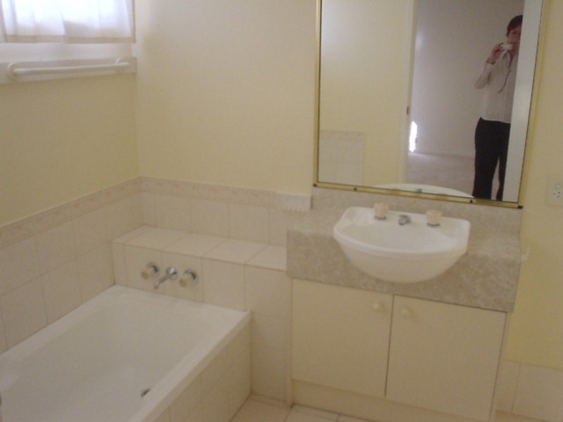 33 Washbrook Crescent, Petrie QLD 4502