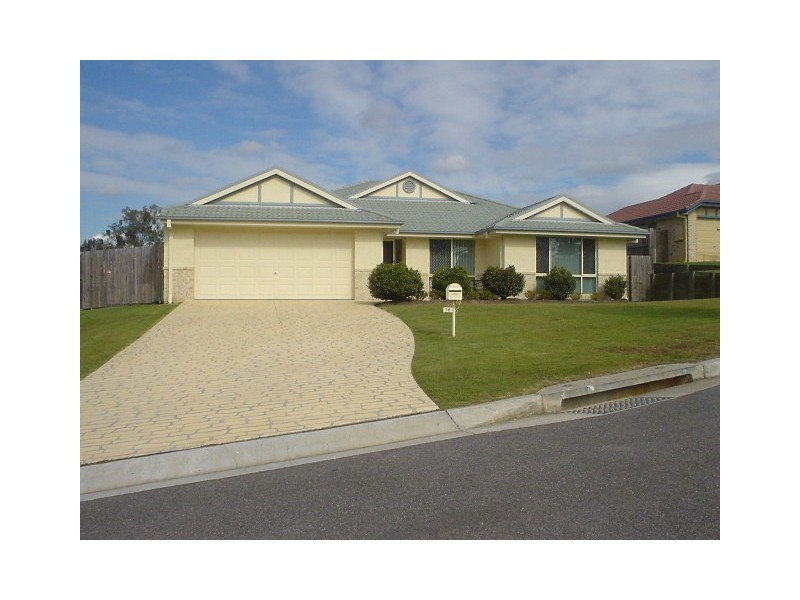 58 Kirri Avenue, Petrie QLD 4502