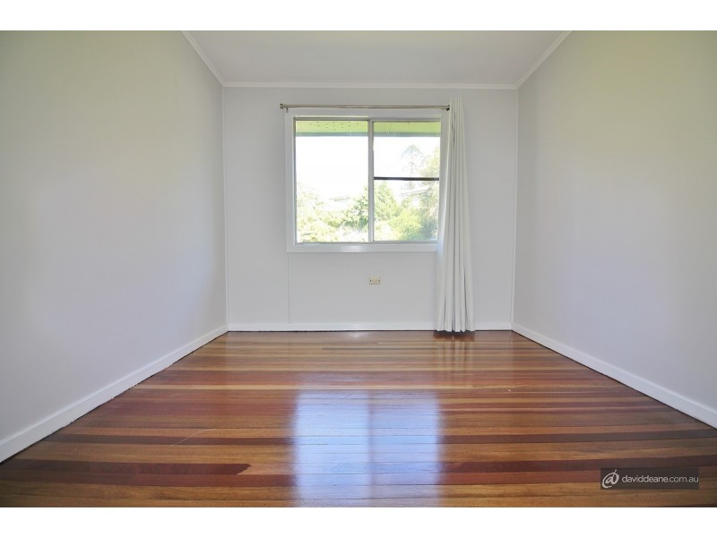 10 Petrie Street, Petrie QLD 4502