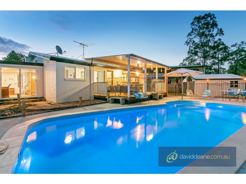 8 Brundrit Court, Morayfield QLD 4506