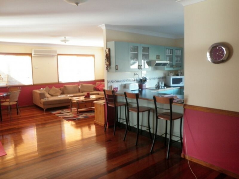 9 Garden Tce, Kallangur QLD 4503