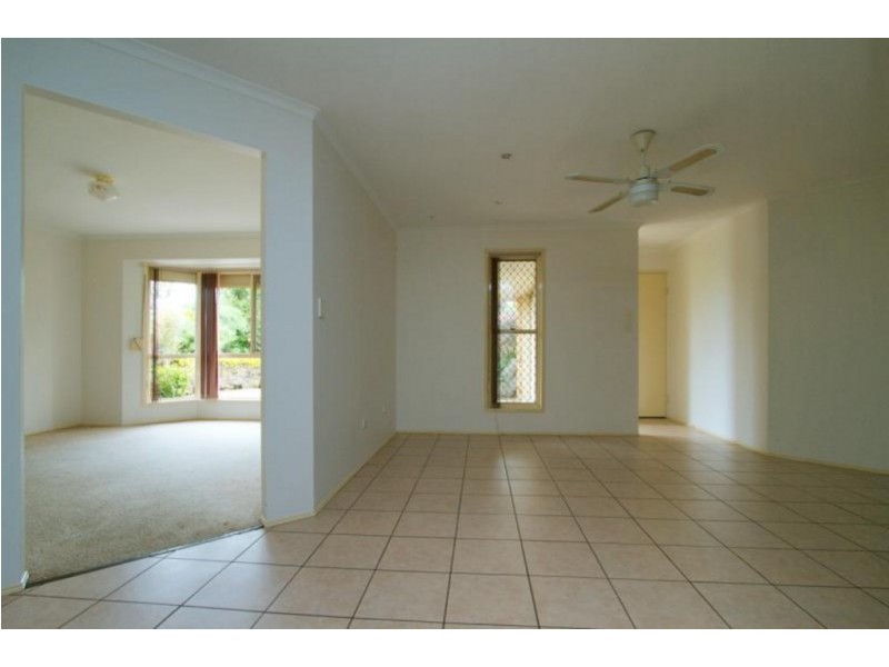 14 Glasshouse Circuit, Kallangur QLD 4503