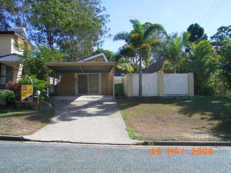 4 Lindfield Dve, Petrie QLD 4502