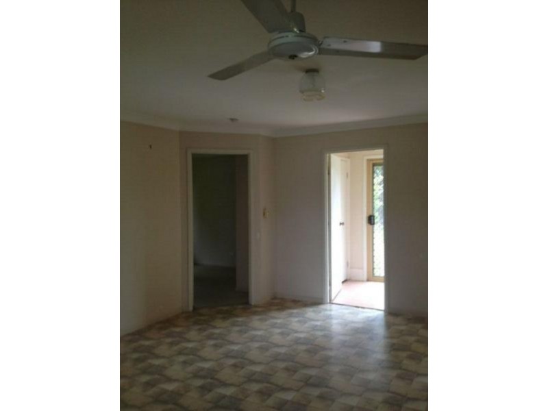 9 Pete Court, Lawnton QLD 4501