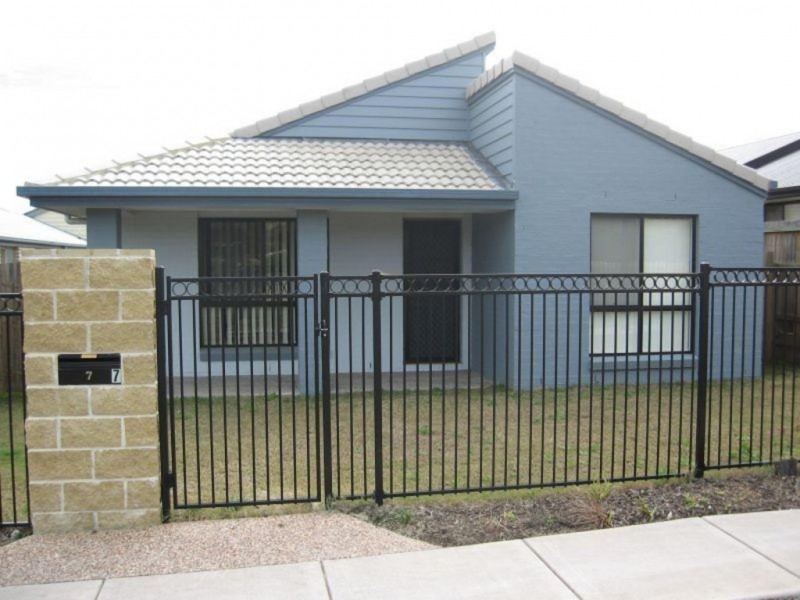 7 Pike Lane, Warner QLD 4500