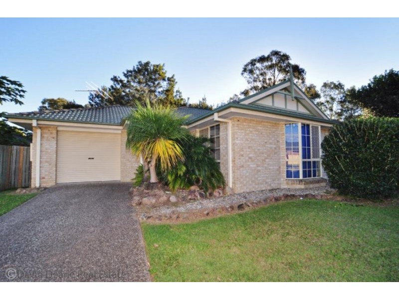 5 Wargon, Petrie QLD 4502