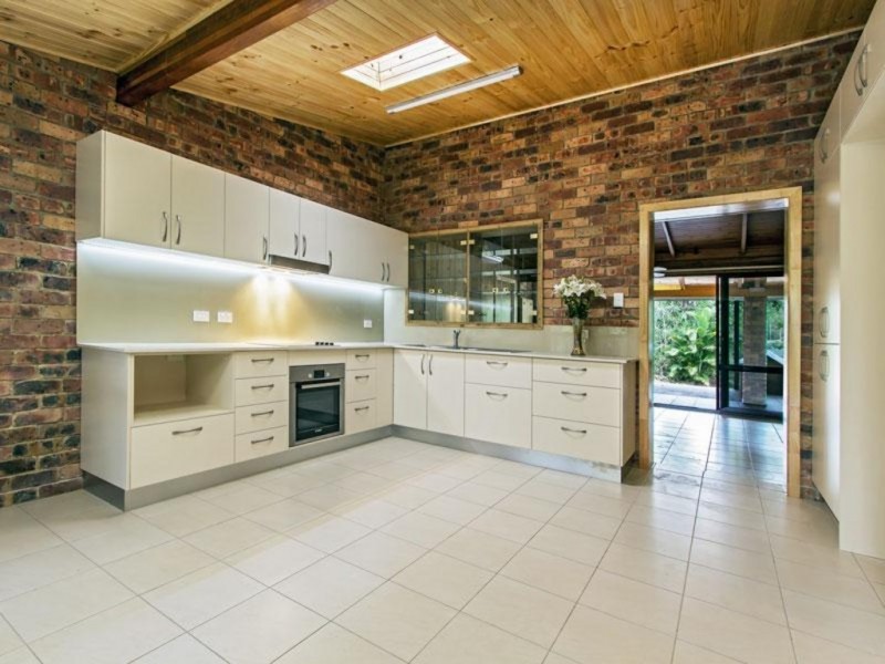 15 Patman Road FLAT, Whiteside QLD 4503