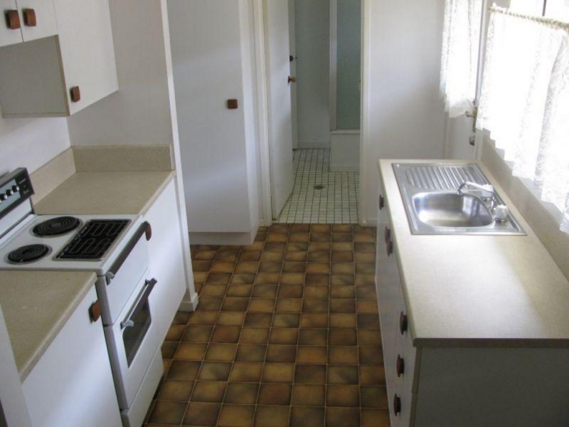 17 11 West Dianne St, Lawnton QLD 4501