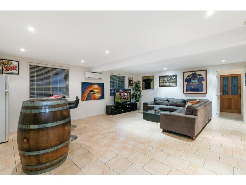 51 Frenchs Road, Petrie QLD 4502