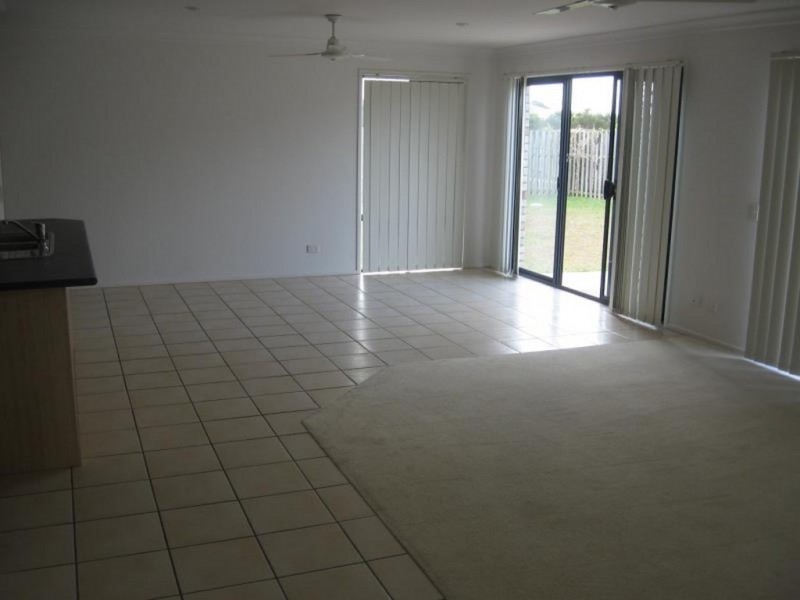 40 Village Way, Bracken Ridge QLD 4017