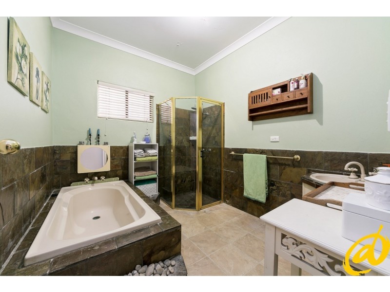 5 Highfield Crescent, Strathpine QLD 4500