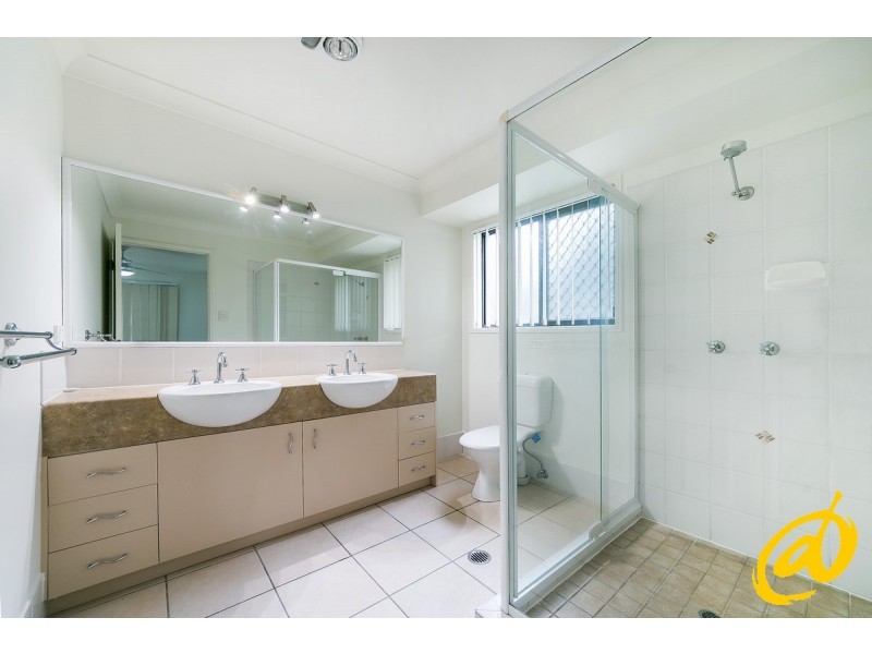 10 Boobook Court, Cashmere QLD 4500