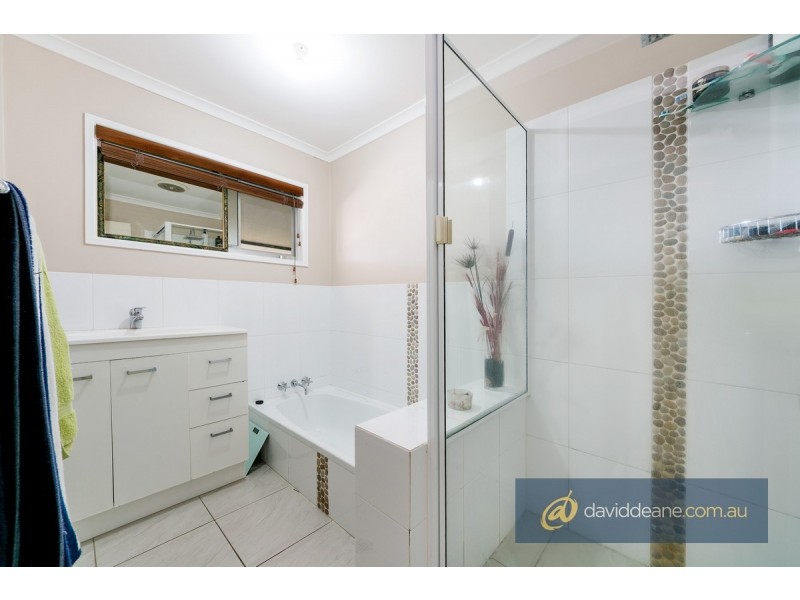 31 Mitze Street, Bray Park QLD 4500