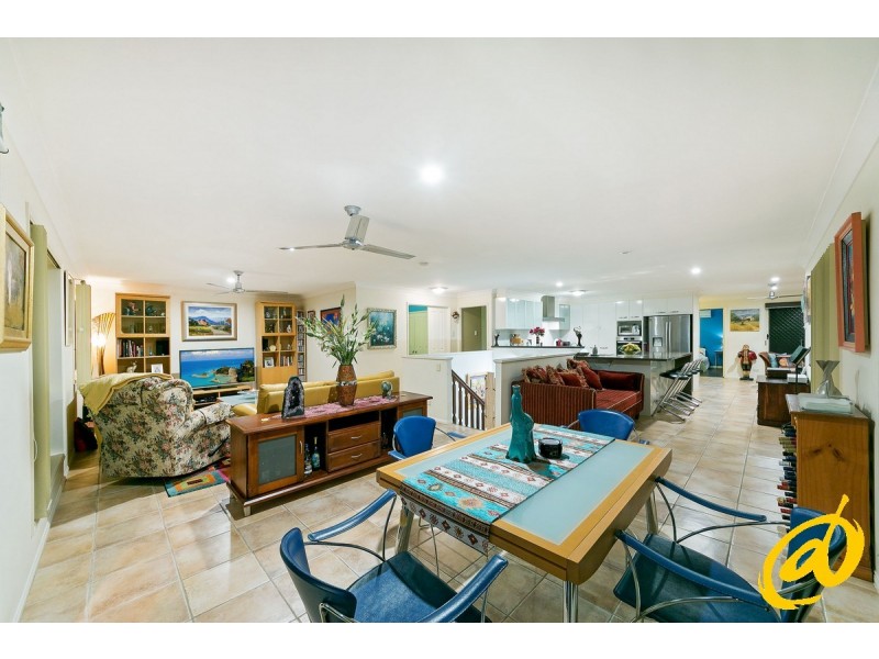 56 Affleck Avenue, Petrie QLD 4502