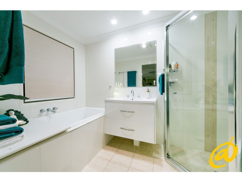 56 Affleck Avenue, Petrie QLD 4502