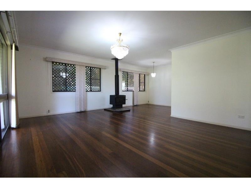 176 Old Gympie Road, Kallangur QLD 4503