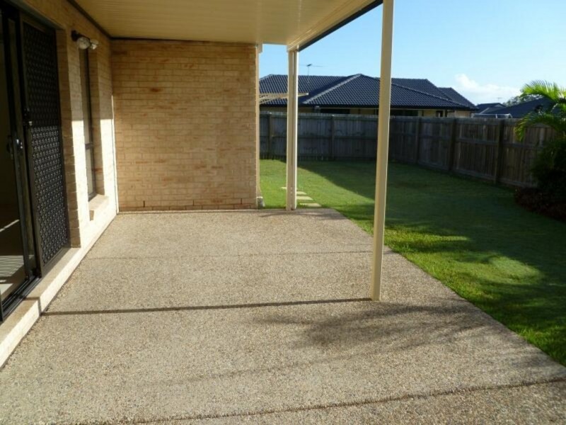 28 FERNBROOK DR, Morayfield QLD 4506