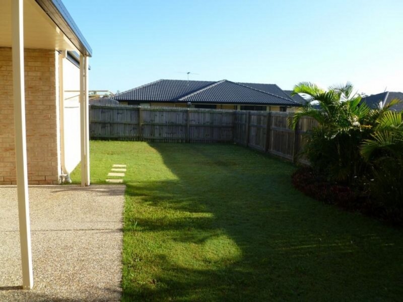 28 FERNBROOK DR, Morayfield QLD 4506