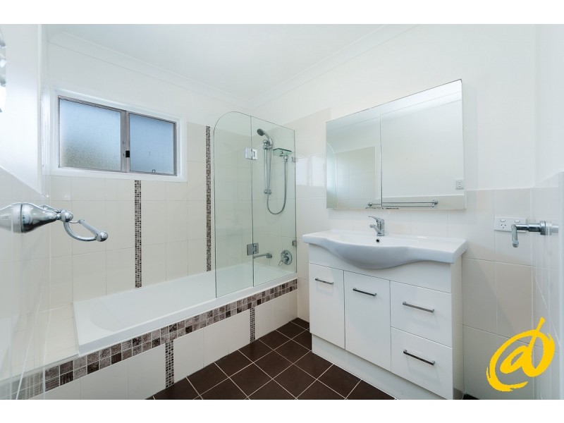 35 Lorraine Court, Lawnton QLD 4501