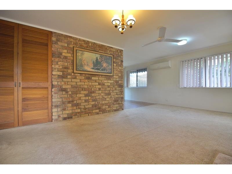 9 Tulong Street, Strathpine QLD 4500