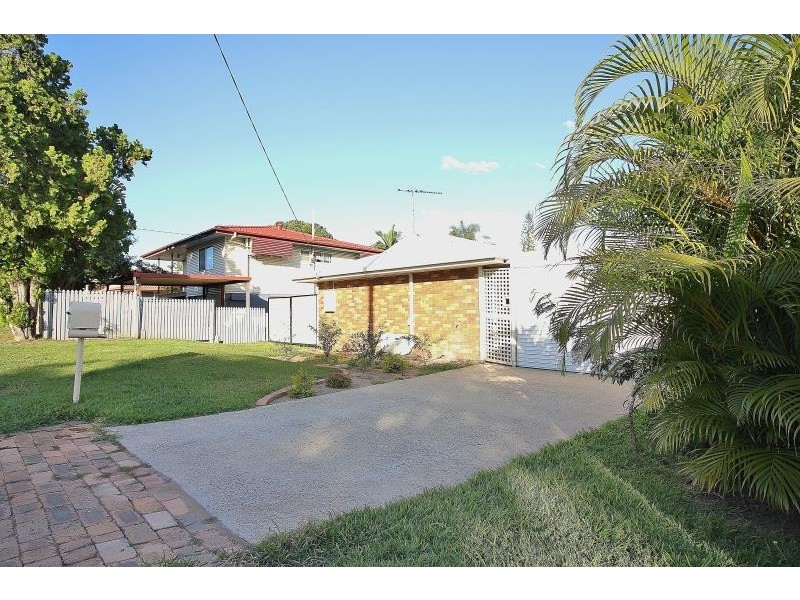 73 Hedge Street, Strathpine QLD 4500