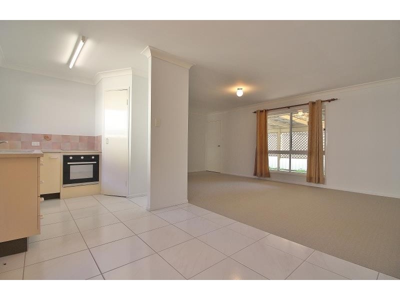 73 Hedge Street, Strathpine QLD 4500