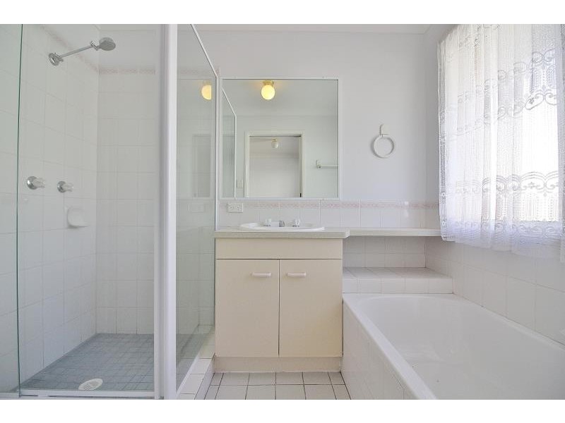 73 Hedge Street, Strathpine QLD 4500