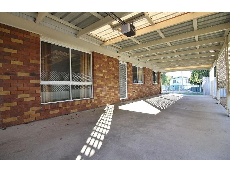 73 Hedge Street, Strathpine QLD 4500