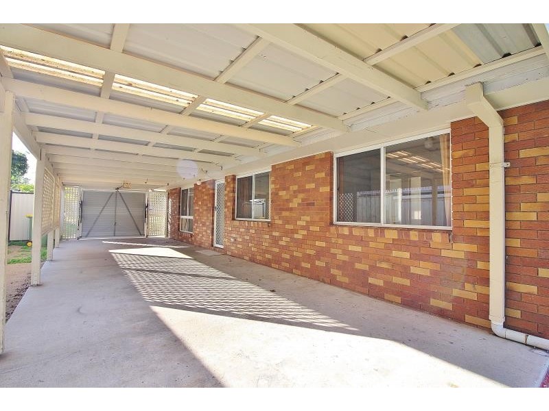 73 Hedge Street, Strathpine QLD 4500