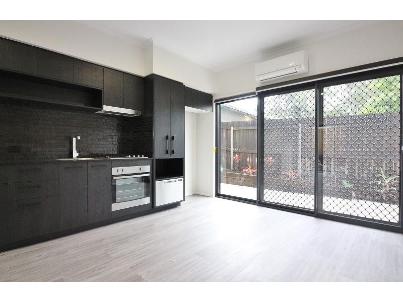 4/3 Butcher Avenue, Lawnton QLD 4501