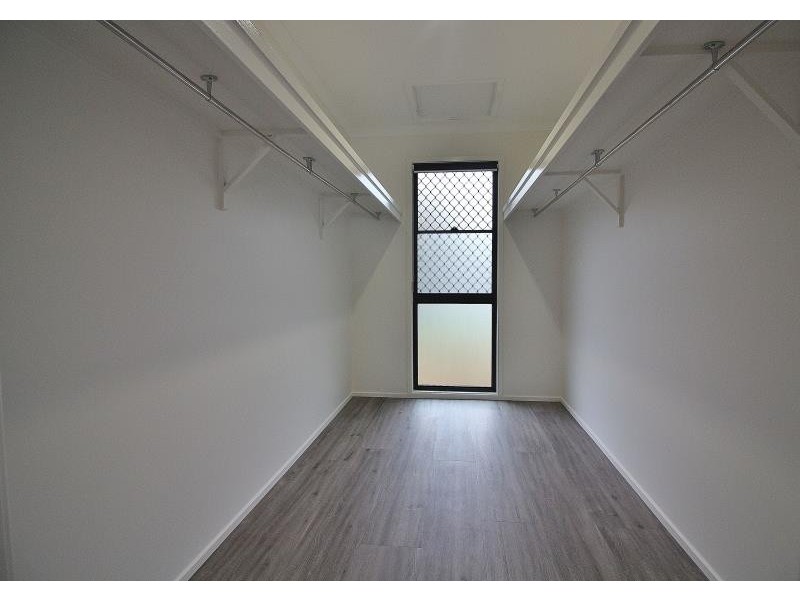 4/3 Butcher Avenue, Lawnton QLD 4501